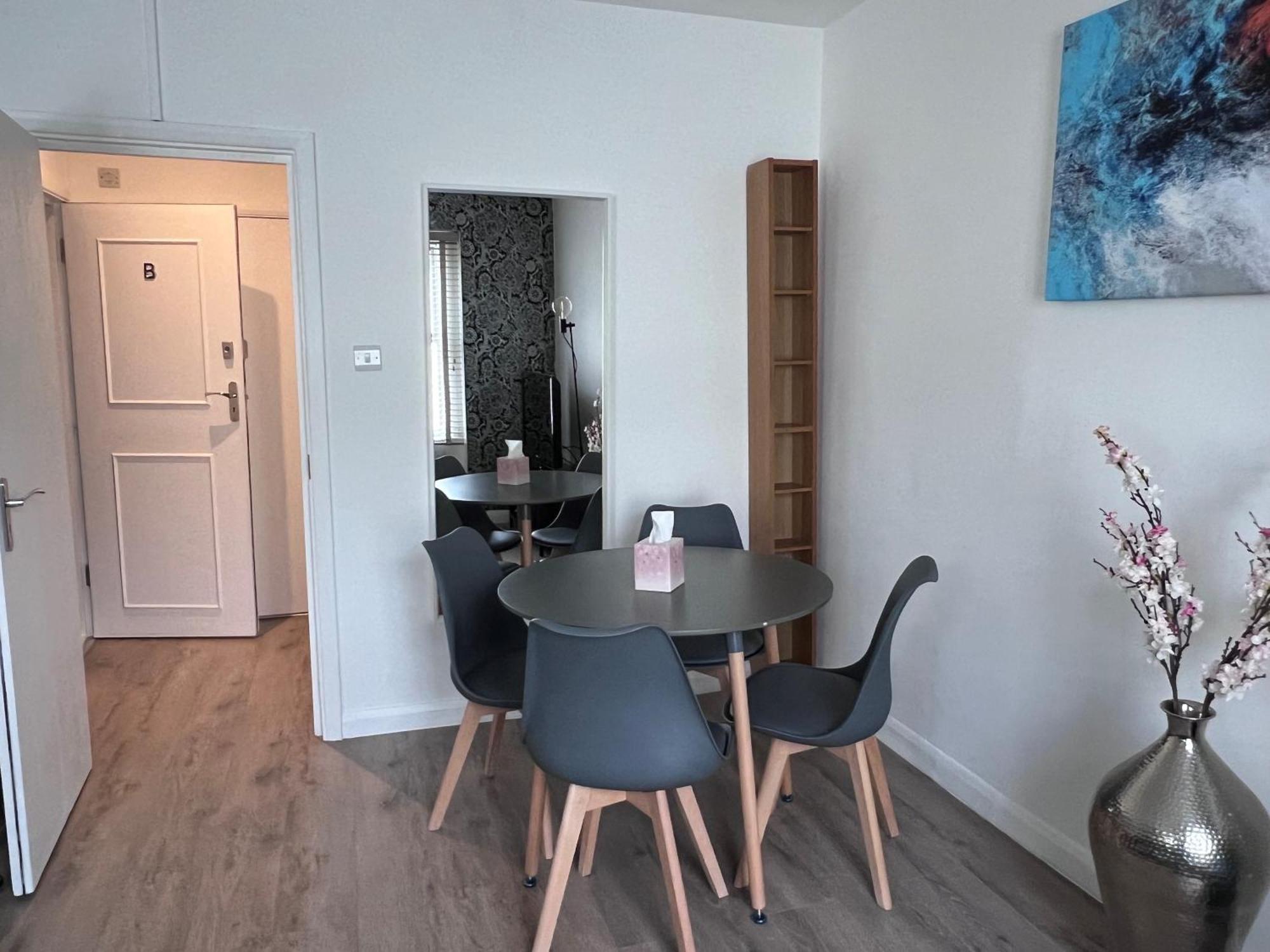 Flat In Central London With Large Patio Exterior photo